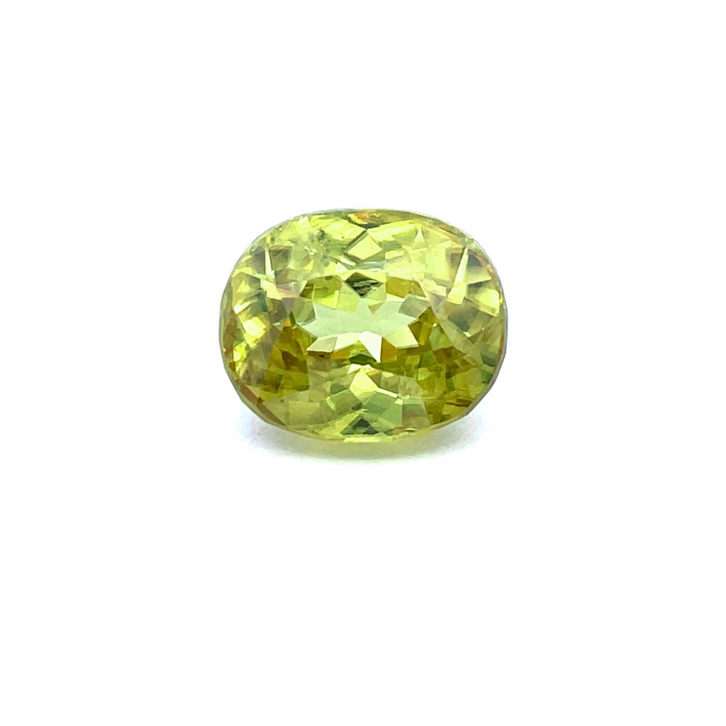 4.80cts Natural Green Sphene Gemstone - Oval Shape - D25010