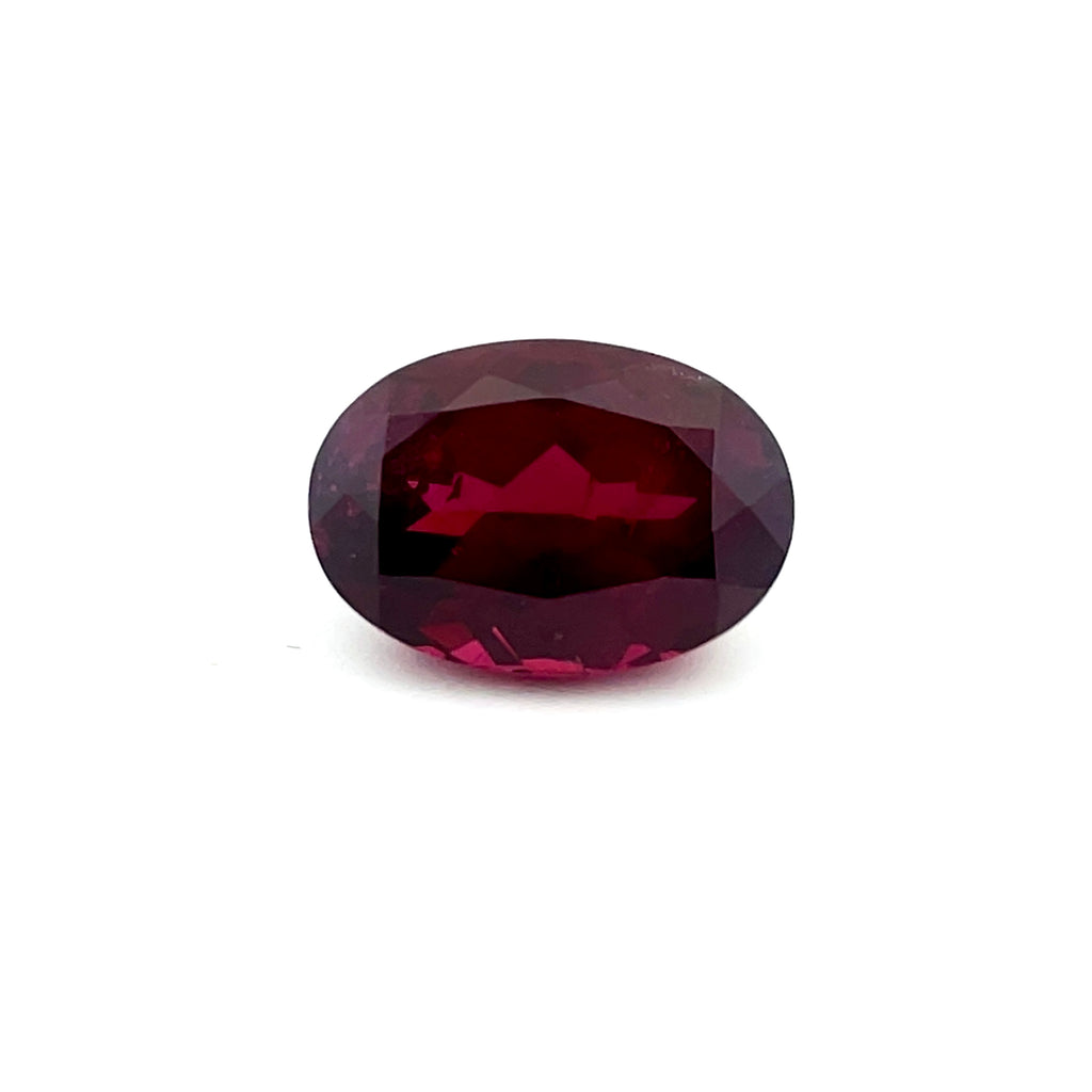 6.28cts Natural Red Rhodolite Garnet Gemstone - Oval Shape - 26026RGT