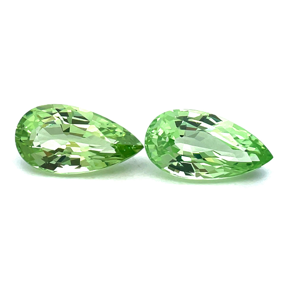7.07cts Natural Green Tsavorite Garnet Gemstone Pair - Pear Shape - 26204RGT