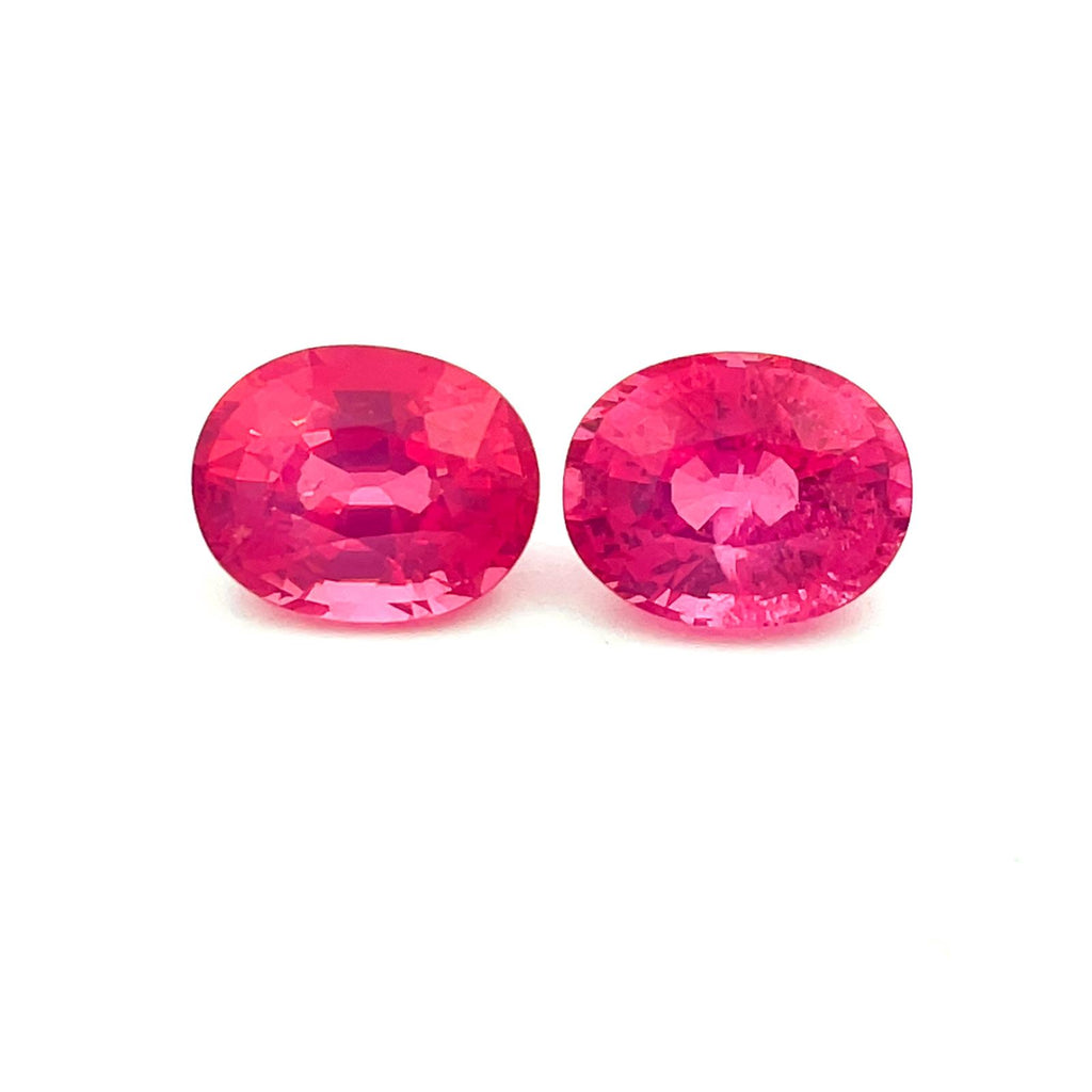 4.27cts Natural Hot Pink Mahenge Gemstone - Oval Shape - 26284RGT