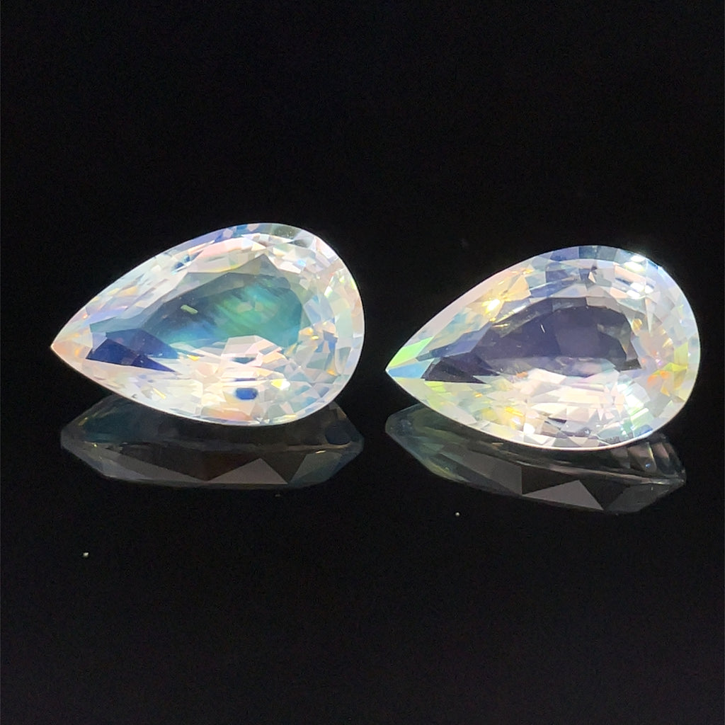 5.80cts Natural Rainbow Moonstone Gemstone Pair - Pear Shape - 26342RGT