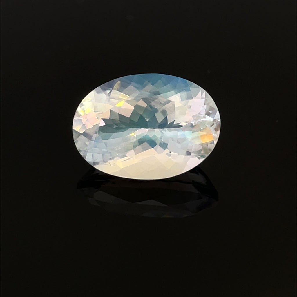 4.57cts Natural Rainbow Moonstone Gemstone - Oval Shape - 26687RGT
