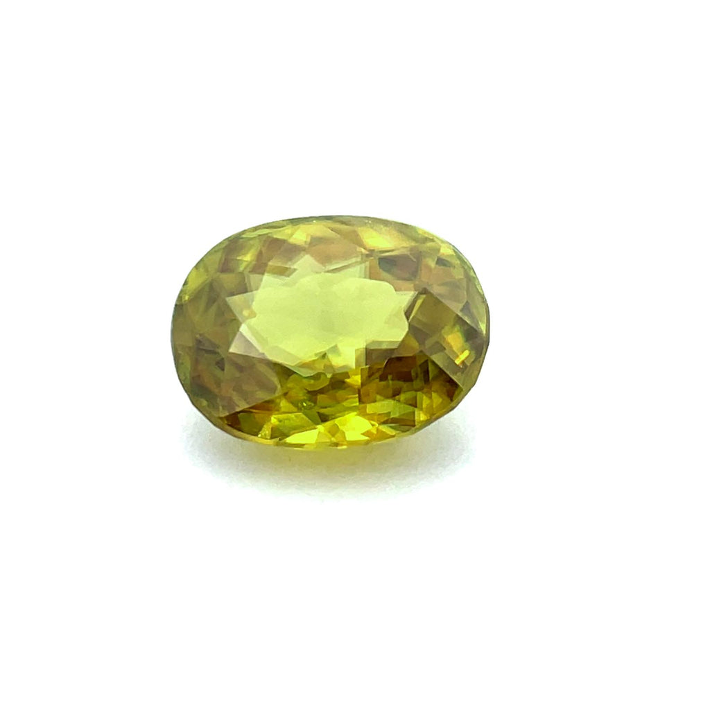 3.70cts Natural Green Sphene Gemstone - Oval Shape - D25015