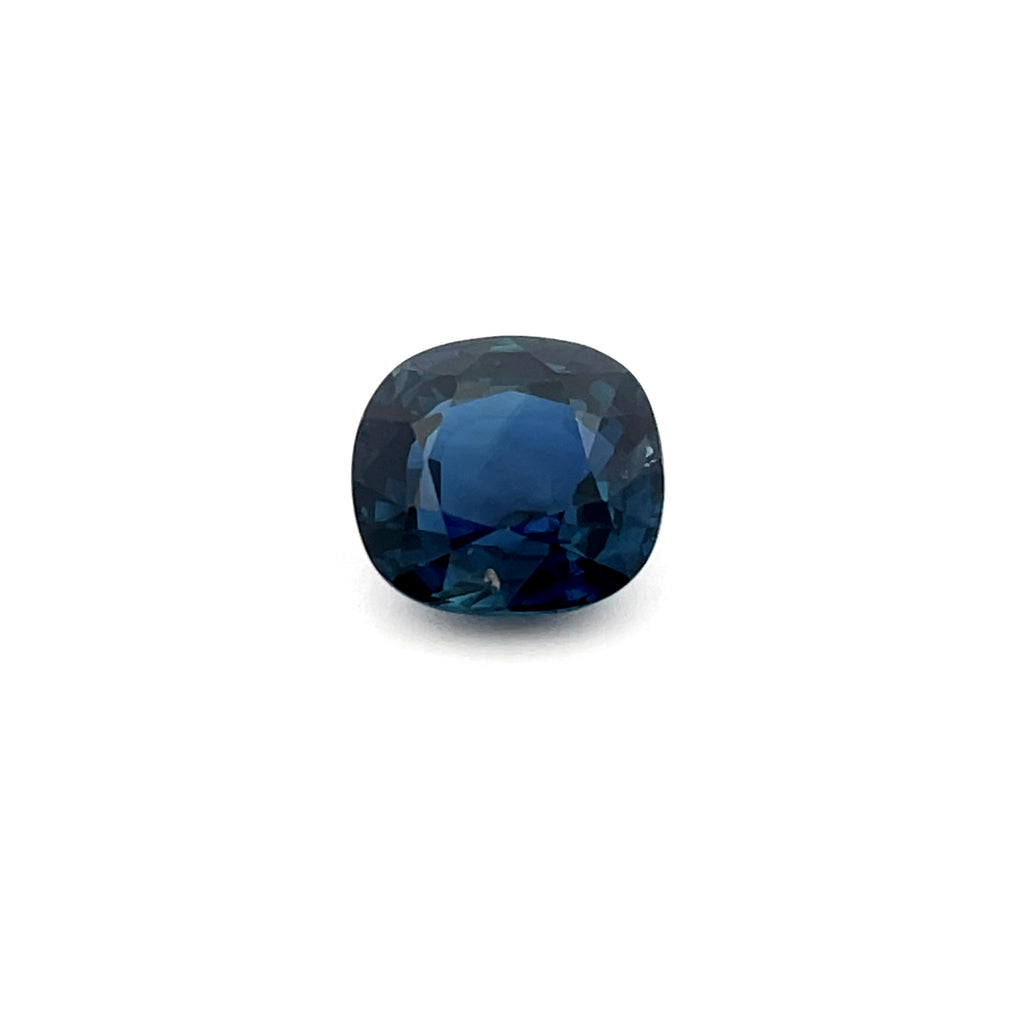 2.00cts Natural Heated Blue Sapphire Gemstone - Oval Shape - D25109